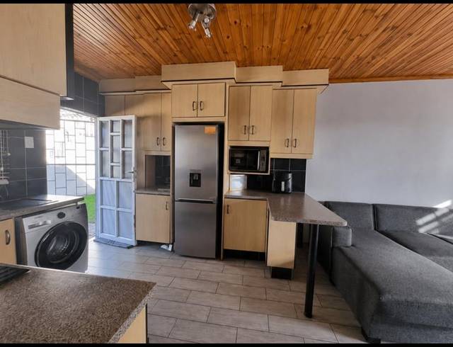 3 BEDROOM HOUSE FOR SALE IN SHALLCROSS